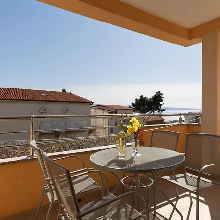 Apartamento Gorgeous In With Wifi